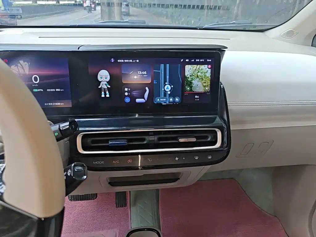 Baojun Kiwi EV 2022 — фото 13