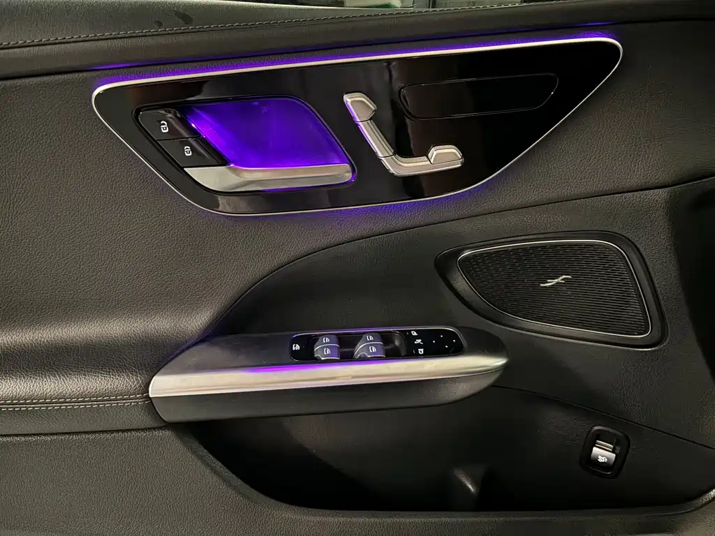 Mercedes-Benz C-Class 2022 — фото 15