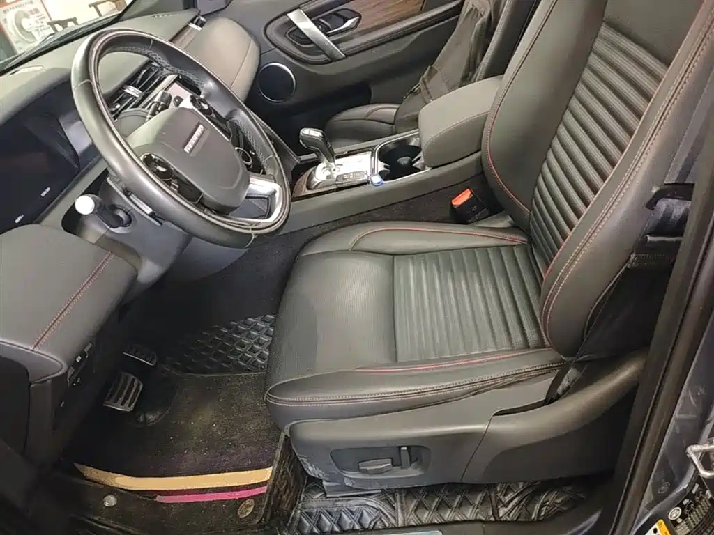 Land Rover Discovery Sport 2020 — фото 15