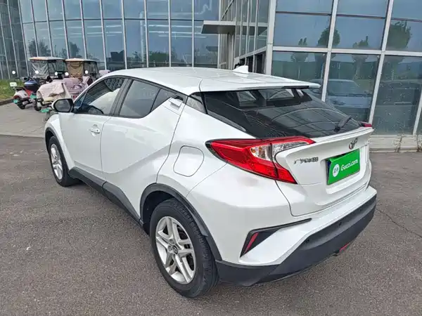 Toyota C-HR 2021