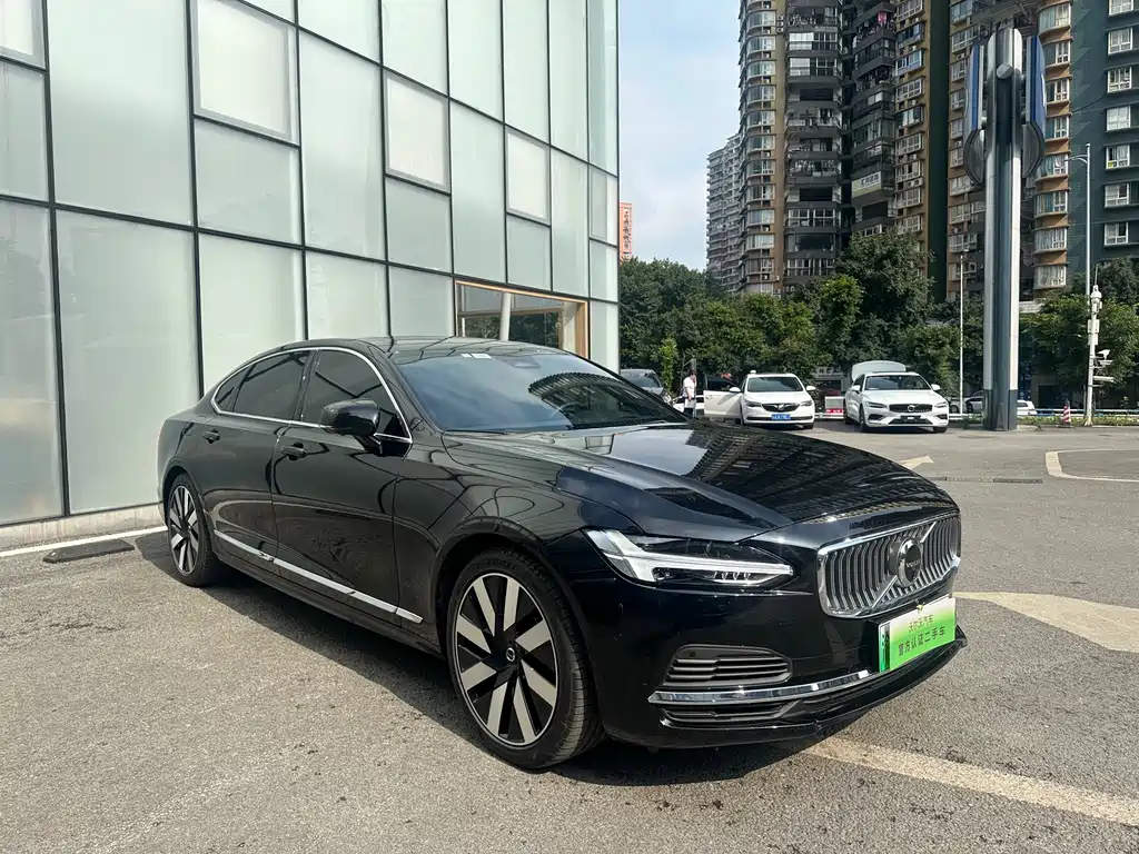 Volvo S90 PHEV 2023 — фото 3