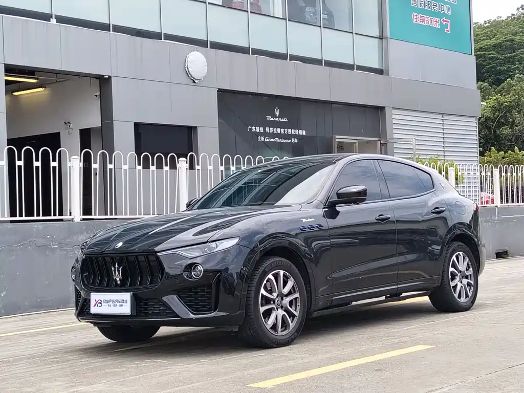 Maserati Levante 2022