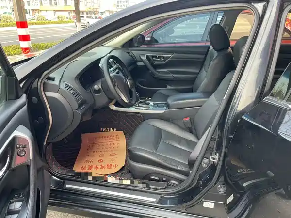 Nissan Teana 2013
