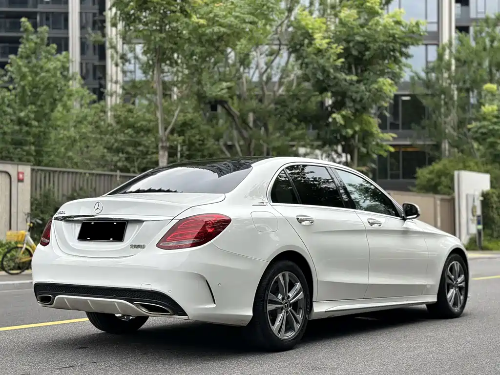 Mercedes-Benz C-Class 2018 — фото 4