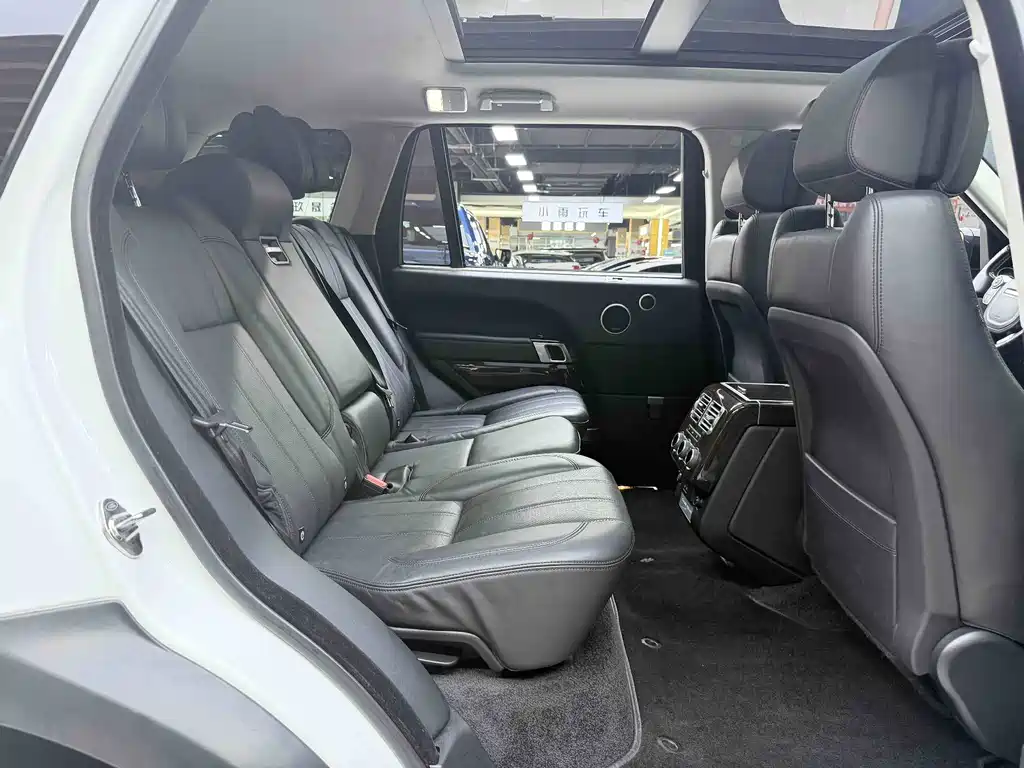 Land Rover Range Rover 2017 — фото 14