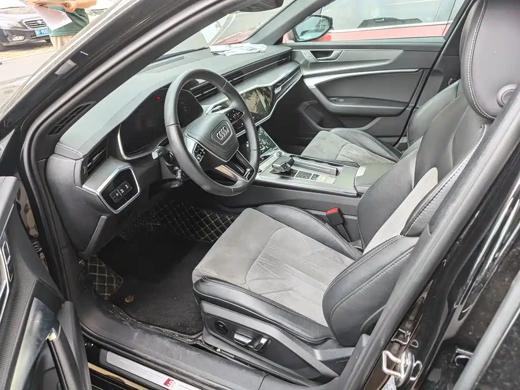 Audi A6L 2023 — фото 2