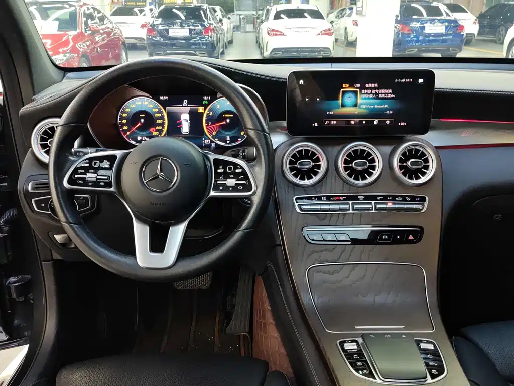 Mercedes-Benz GLC 2020 — фото 11