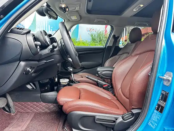 MINI MINI 2017