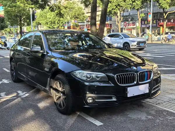 BMW 5 Series 2016