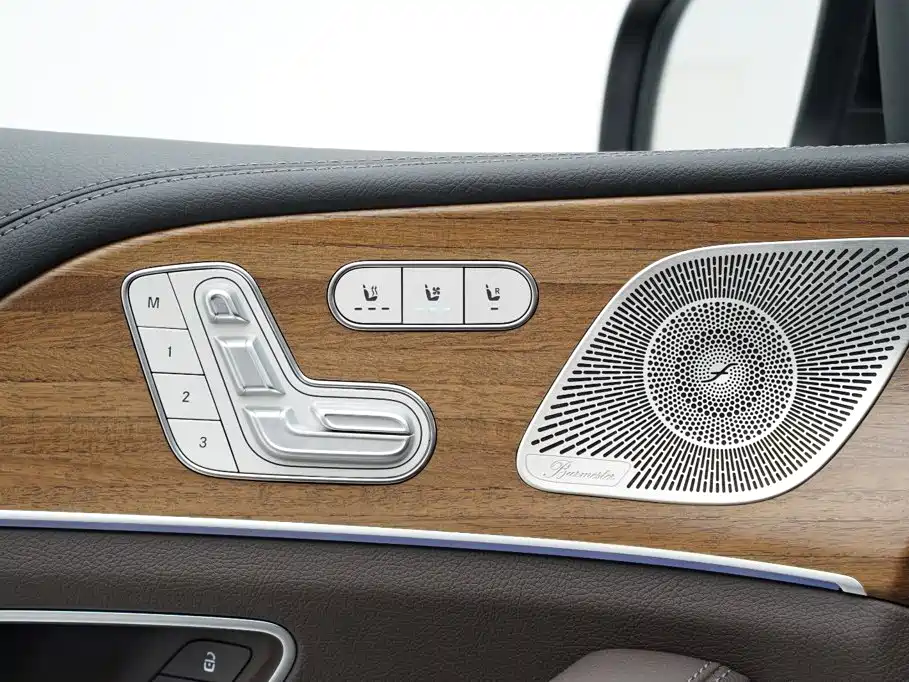 Mercedes-Benz GLS 2023 — фото 24