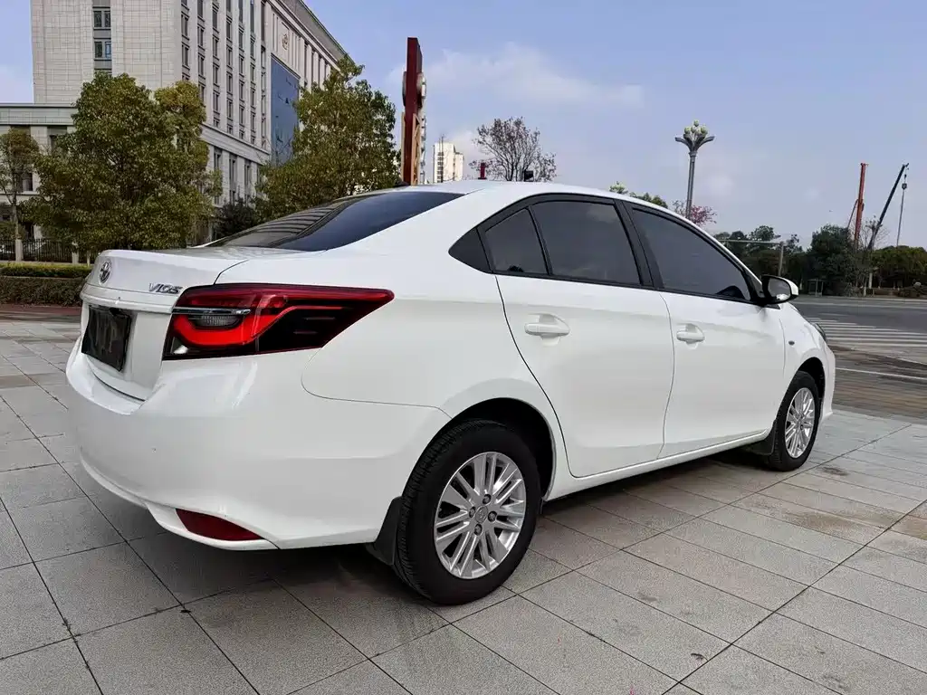 Toyota Vios 2021 — фото 9