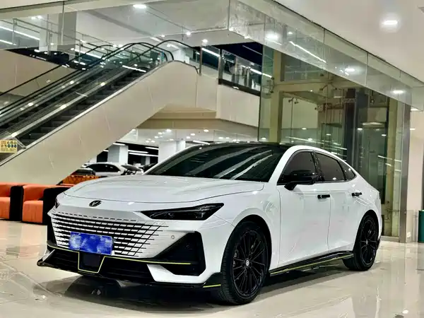 Changan UNI-V 2022