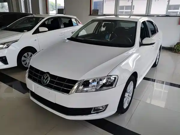 Volkswagen Lavida 2015