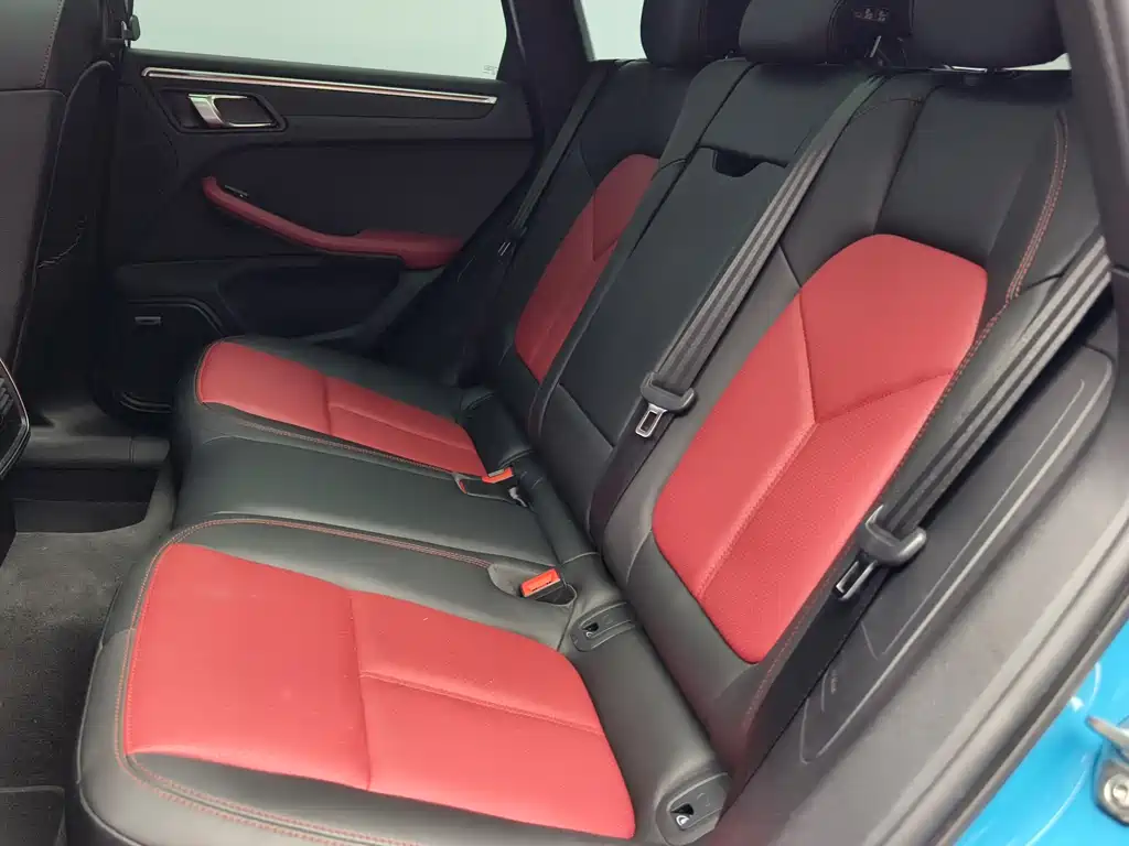 Porsche Macan 2022 — фото 10