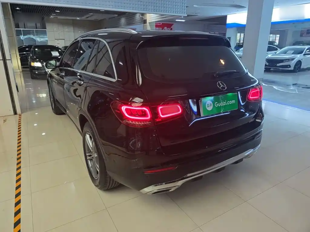 Mercedes-Benz GLC 2021