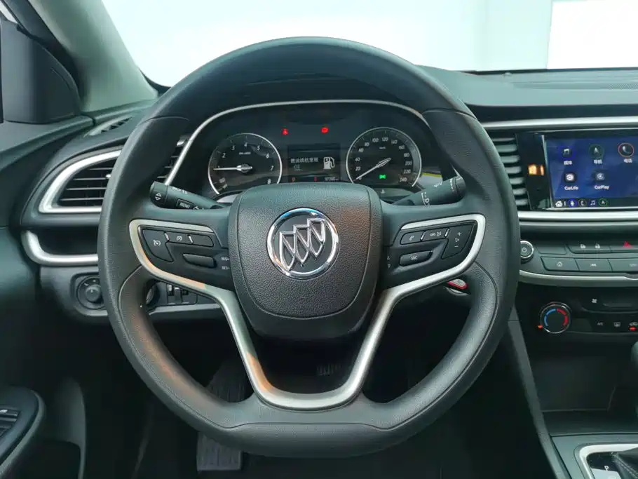 Buick Excelle GT 2022 — фото 15