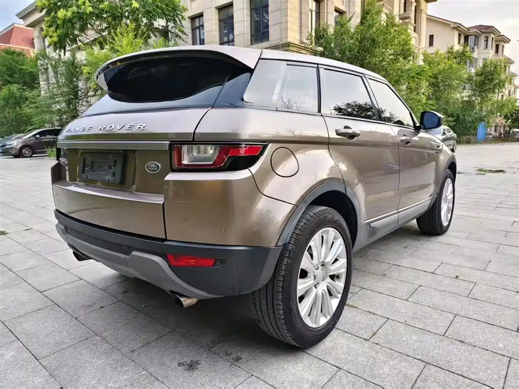 Land Rover Evoque 2017 — фото 5