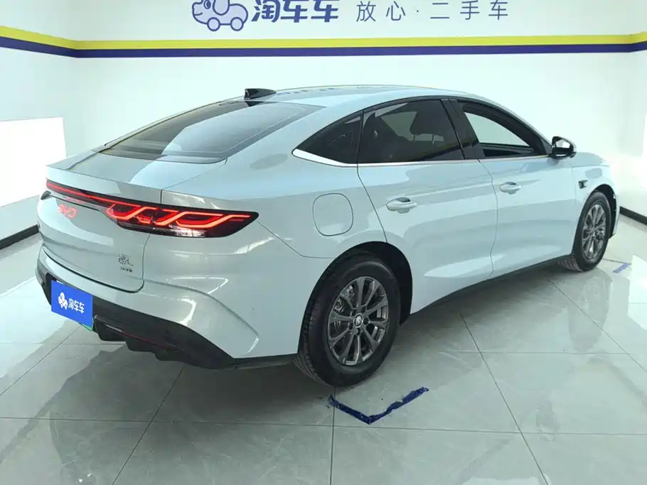 BYD Qin L 2025 — фото 3