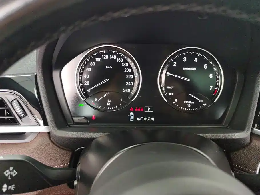 BMW X2 2022 — фото 14