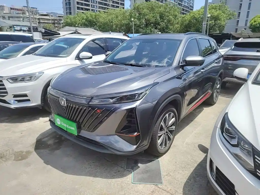 Changan CS75PLUS 2023 — фото 1