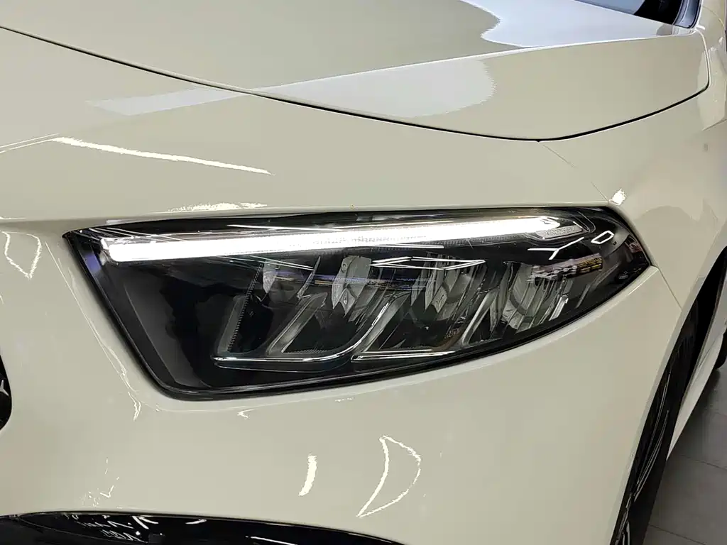 Mercedes-Benz A-Class 2023 — фото 18