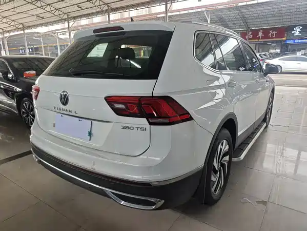 Volkswagen Tiguan L 2023