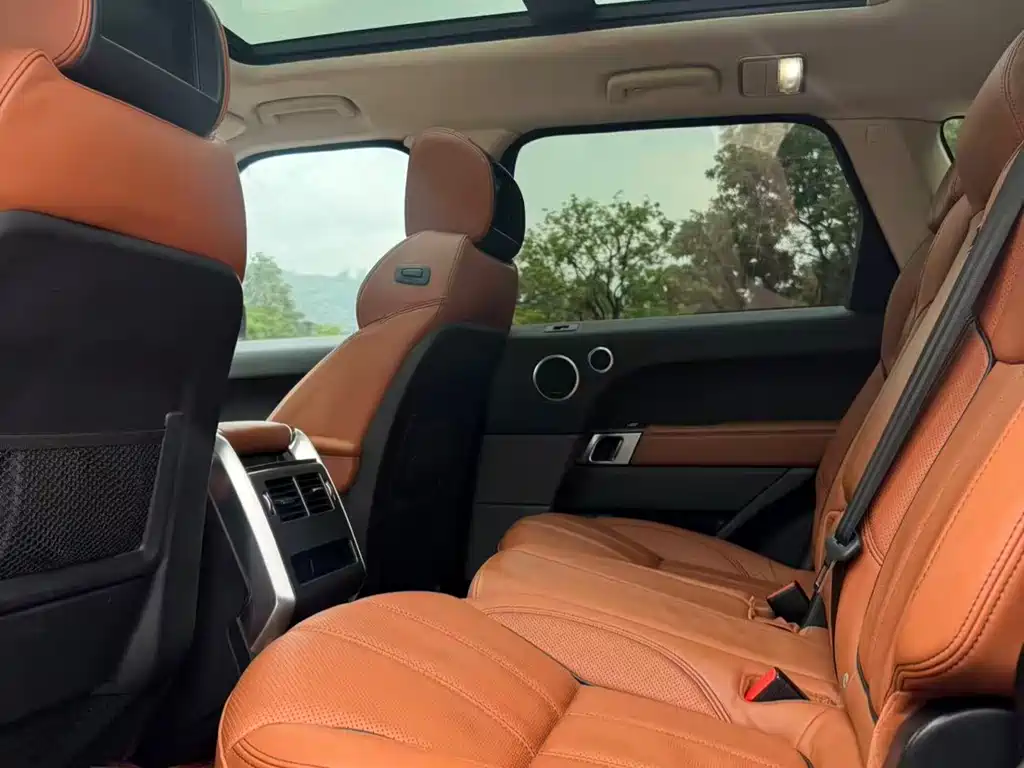 Land Rover Sport 2017 — фото 12