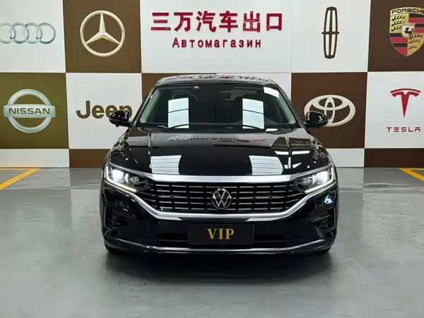 Volkswagen Passat 2023