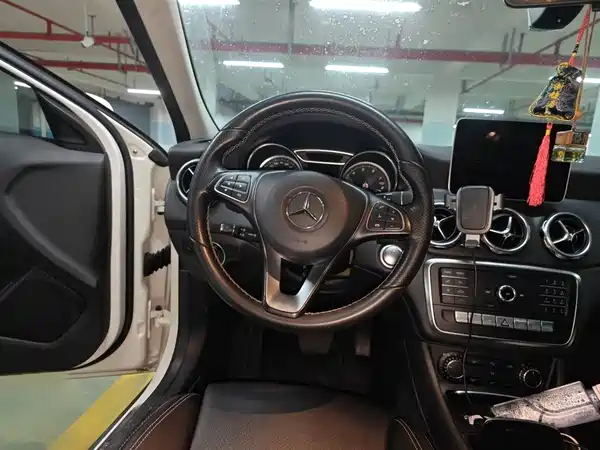 Mercedes-Benz GLA 2018