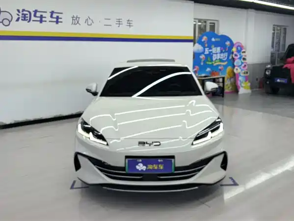 BYD Seal 06 2025