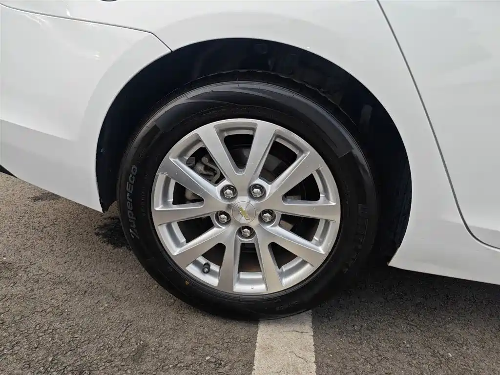Chevrolet Malibu 2015 — фото 26