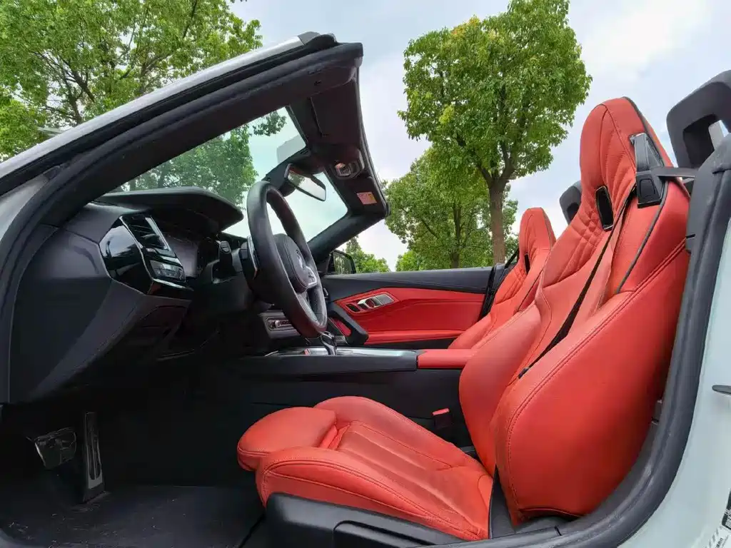 BMW Z4 2022 — фото 4