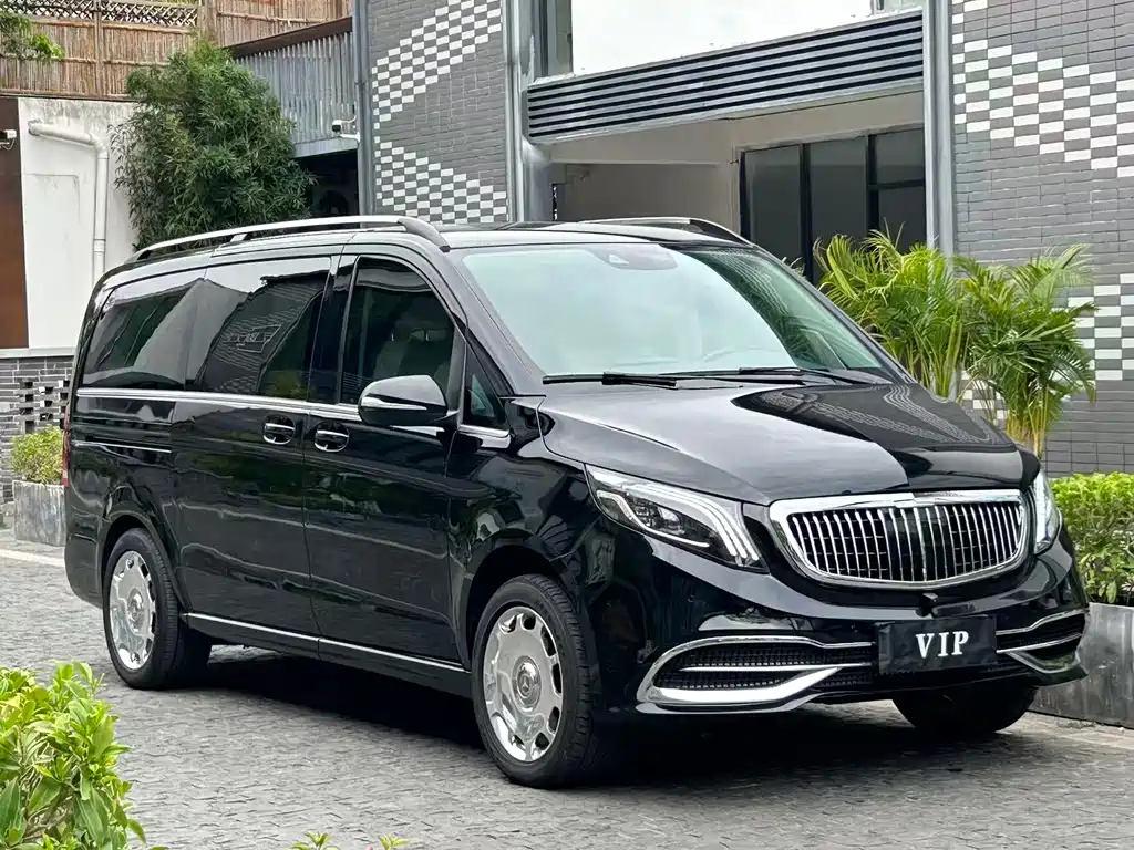 Mercedes-Benz V-Class 2022 — фото 3