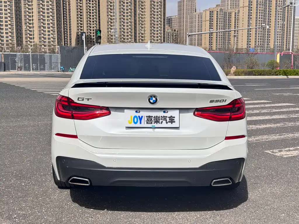 BMW 6 Series GT 2021 — фото 18