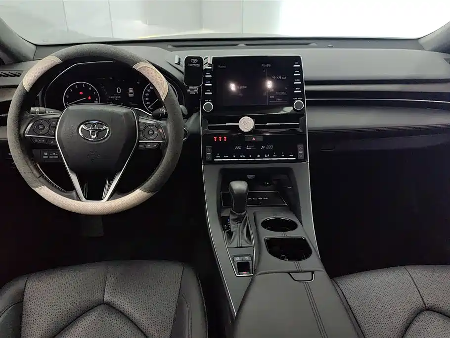 Toyota Avalon 2020 — фото 12