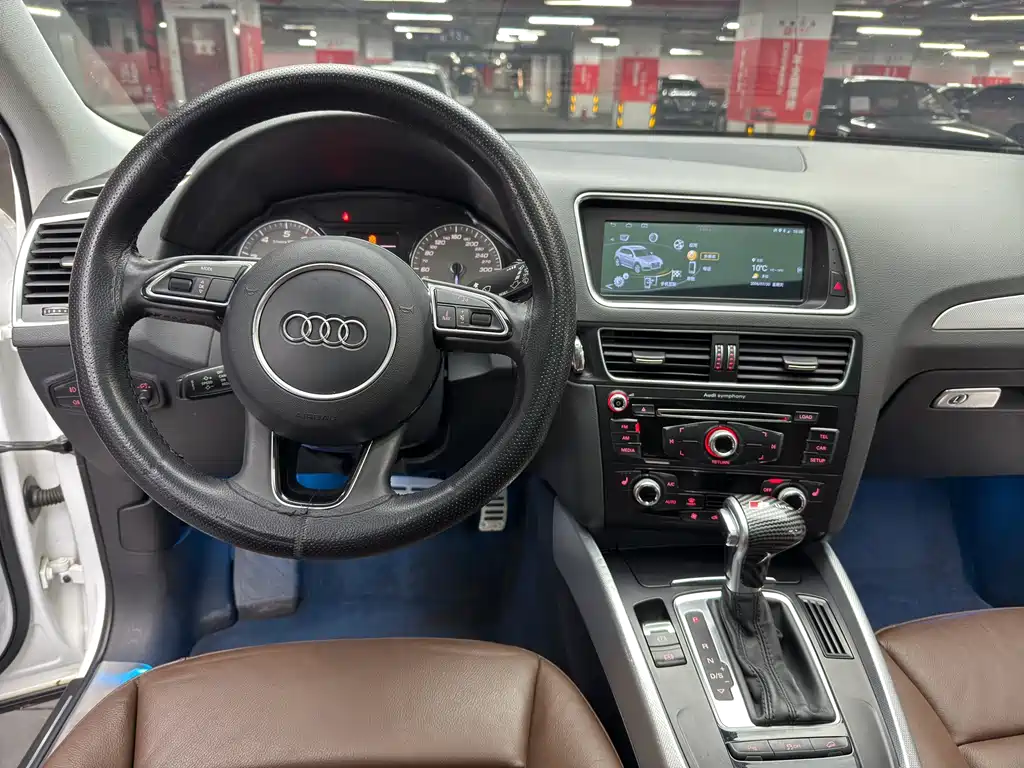 Audi Q5 2015 — фото 15