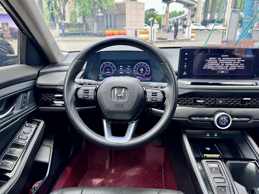 Honda Accord New Energy 2024 — фото 8
