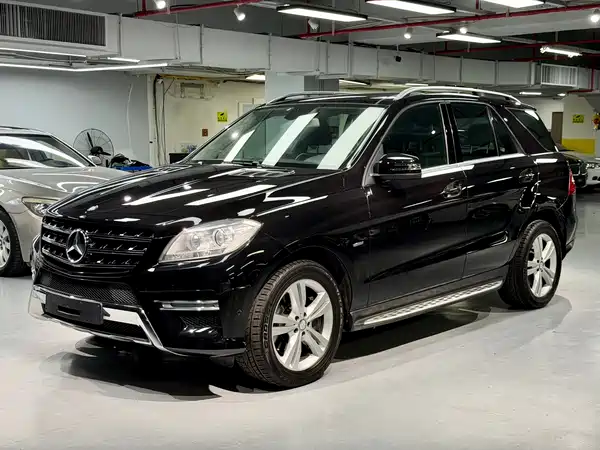 Mercedes-Benz M-Class 2012