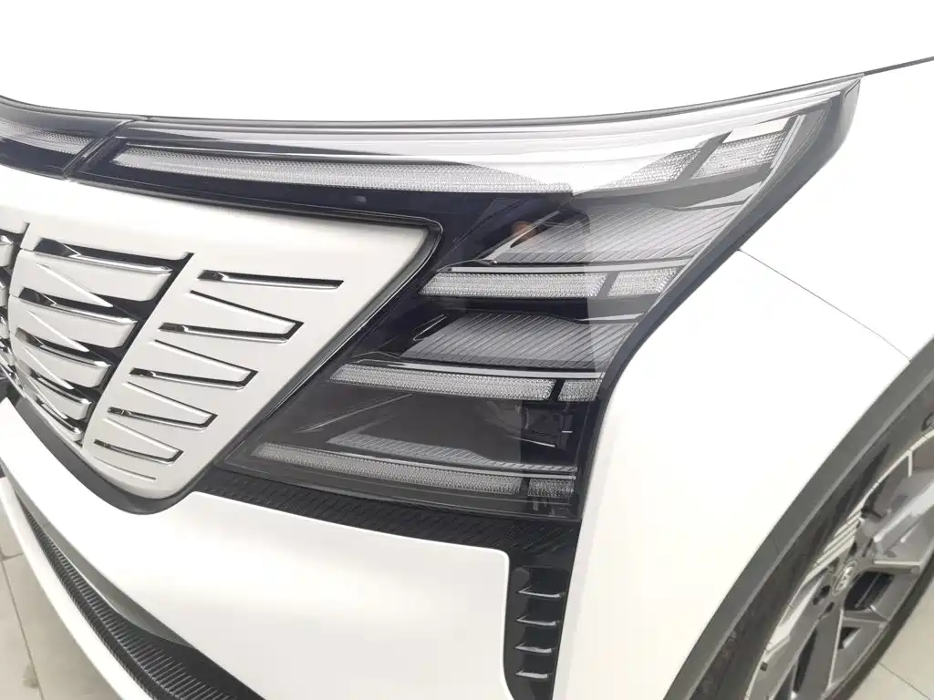 Changan CS75PLUS 2025 — фото 8