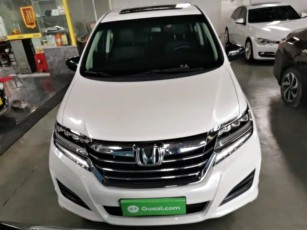 Honda Elysion 2019