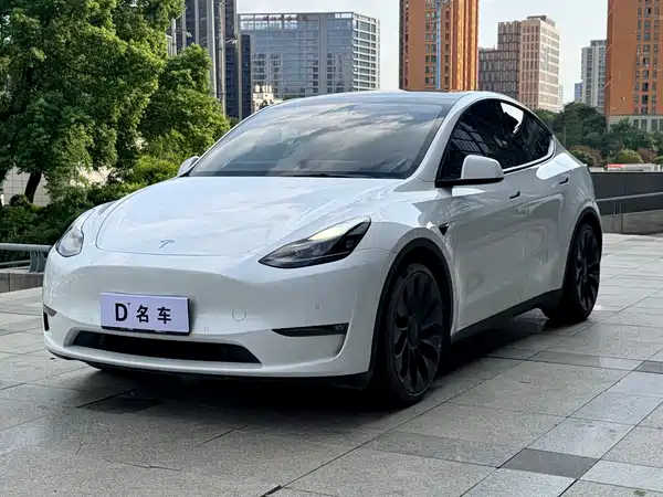 Tesla Model Y 2022