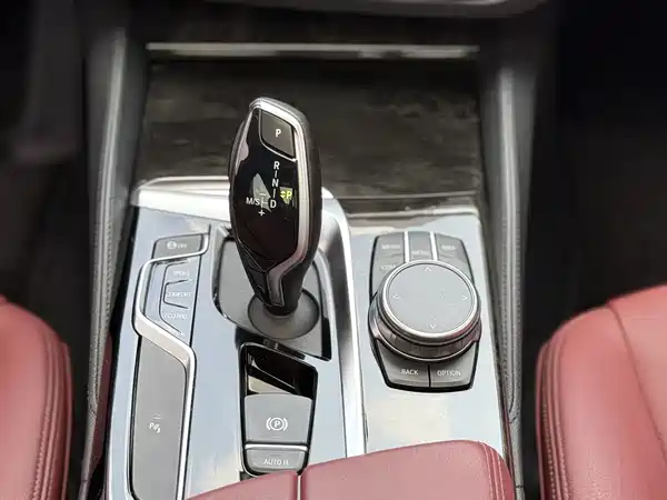 BMW 5 Series 2020