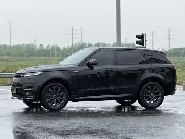 Land Rover Range Rover Sport 2024