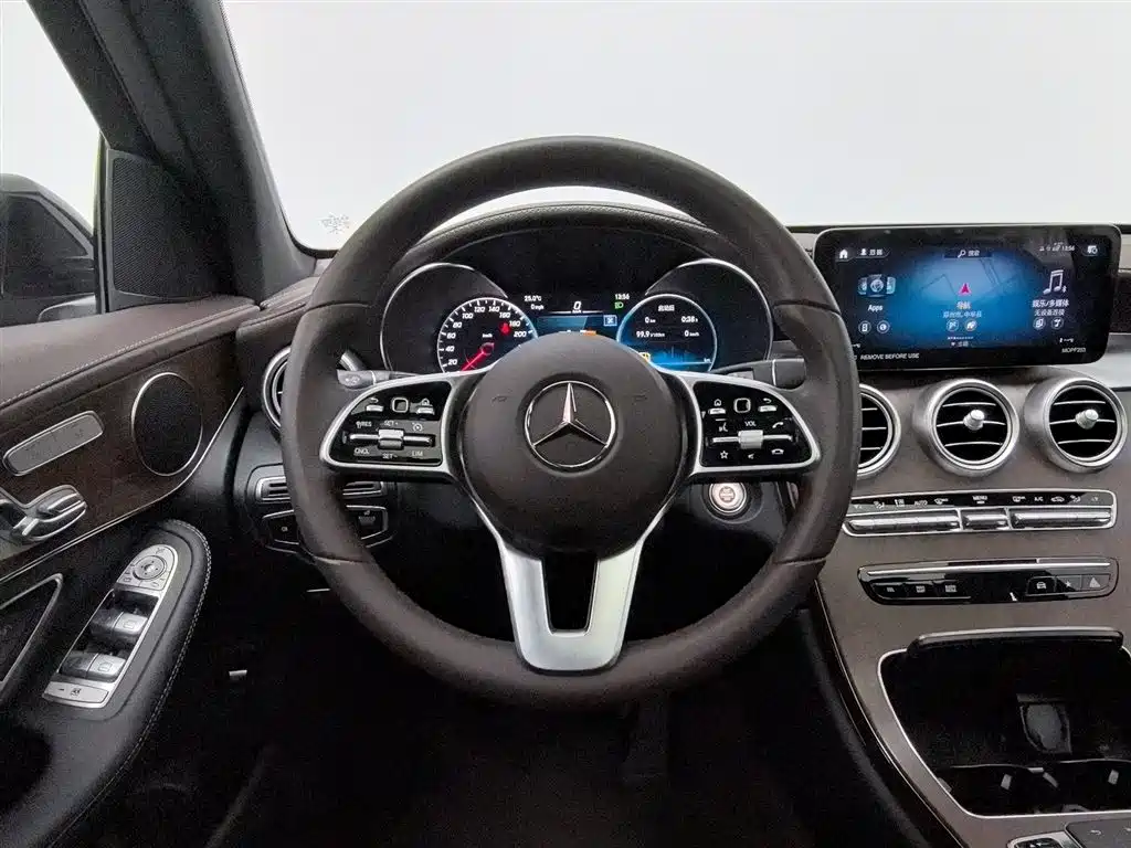 Mercedes-Benz GLC 2022 — фото 11