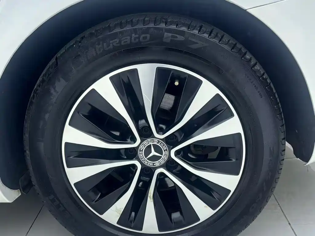 Mercedes-Benz A-Class 2019 — фото 12