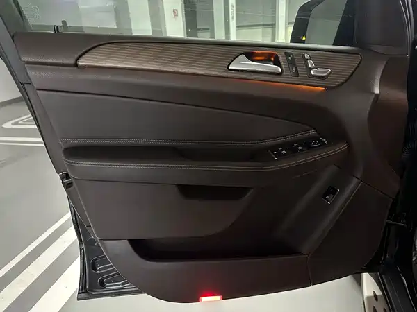 Mercedes-Benz GLE 2018