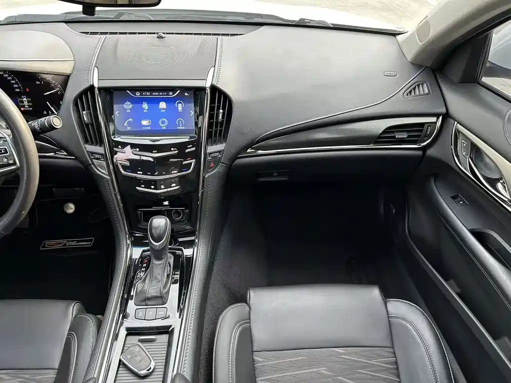Cadillac ATS-L 2018 — фото 16