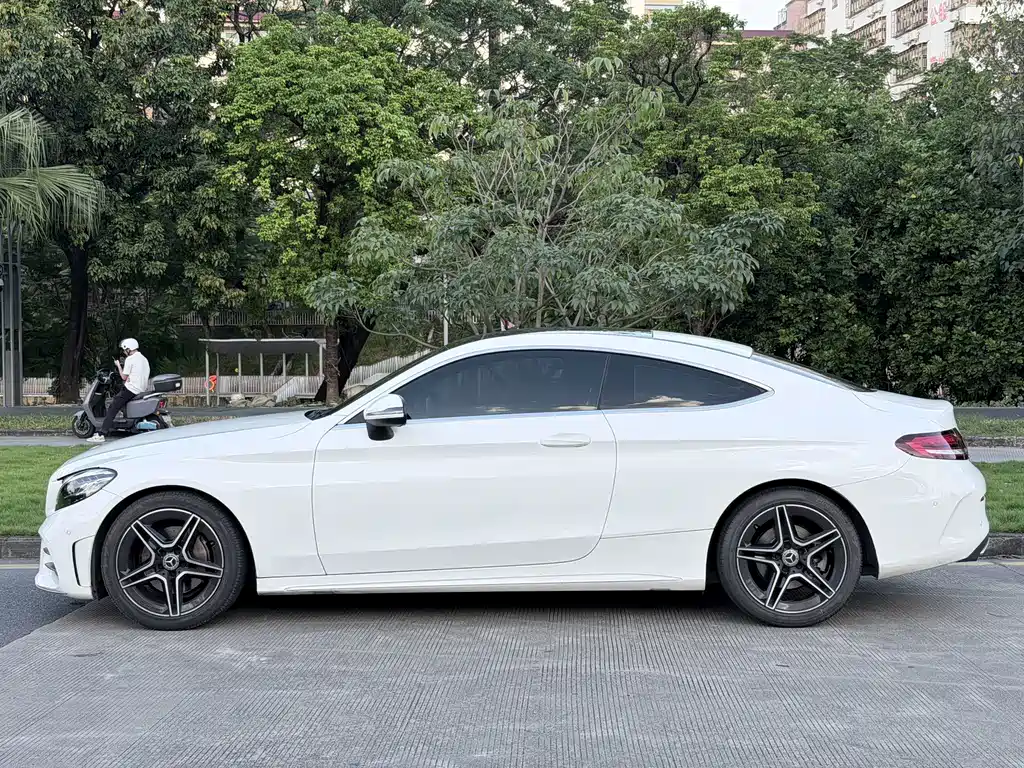 Mercedes-Benz C-Class 2020 — фото 5