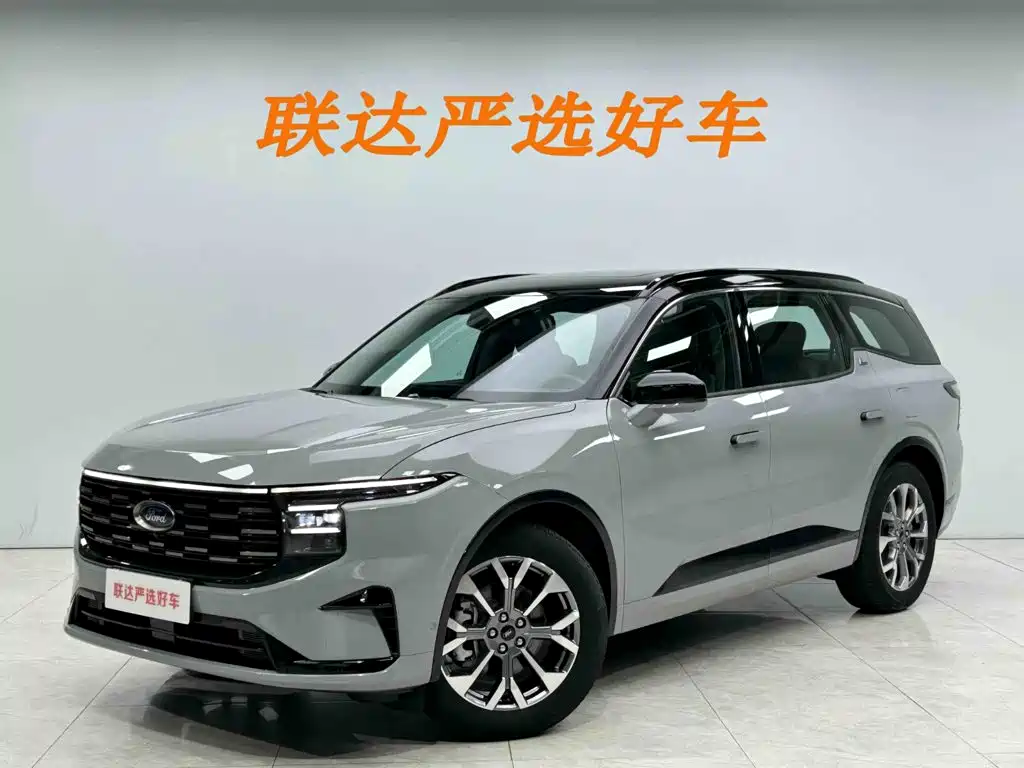 Ford Edge 2023 — фото 1