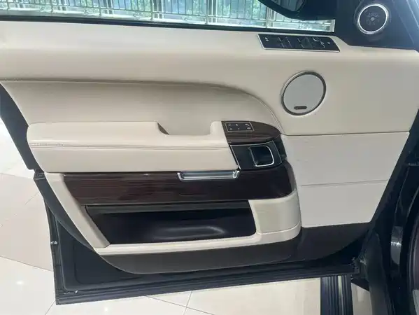 Land Rover Range Rover 2017